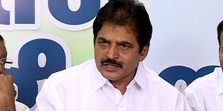 കെ വി തോമസ് പുറത്തേക്ക് ?  തീരുമാനം നാളെ , പിണറായിയുടെ ഉദ്ദേശം മനസിലാകുമെന്ന് വേണുഗോപാല്‍