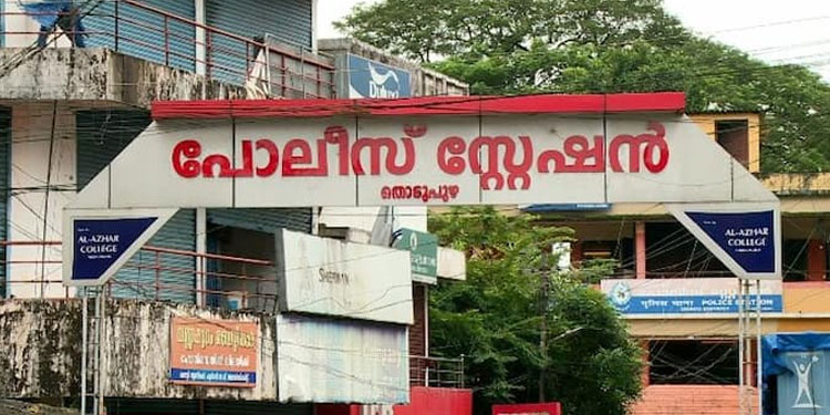 തൊടുപുഴ പീഡനം :  അമ്മയ്ക്കും മുത്തശ്ശിക്കുമെതിരെ കേസെടുക്കണമെന്ന നിർദ്ദേശം ; ഉടന്‍ കേസെടുക്കില്ലെന്ന് പോലീസ്