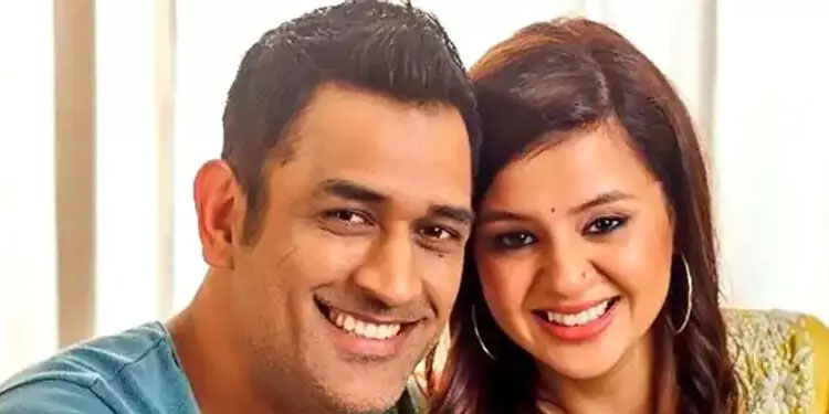 ഝാർഖണ്ഡിലെ വൈദ്യുതി പ്രതിസന്ധി; ട്വിറ്ററിലൂടെ ചോദ്യംചെയ്ത് ധോണിയുടെ ഭാര്യ സാക്ഷി സിങ്