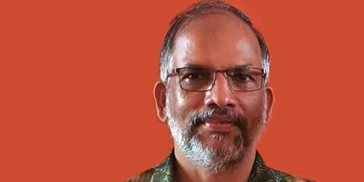കെഎസ്ഇബി ചെയർമാന്റെ വിലക്ക് ലംഘിച്ച് സമരം ; എം.ജി. സുരേഷ് കുമാറിന് സസ്പെൻഷൻ