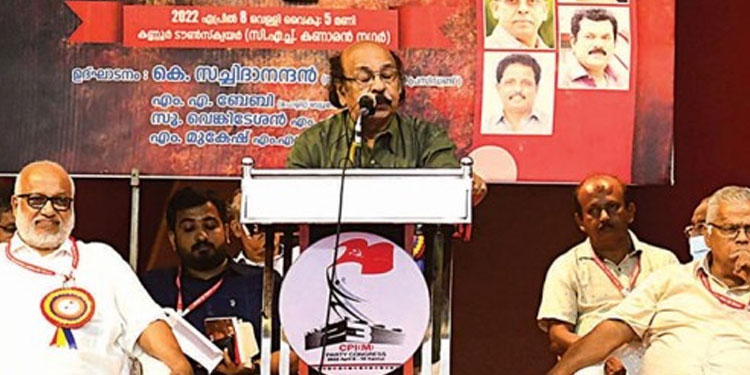ദേശീയവാദിയല്ല , ദേശസ്‌നേഹിയാവുക: സച്ചിദാനന്ദൻ