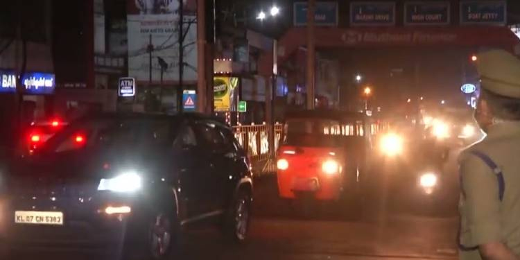 സംസ്ഥാനത്ത് രാത്രികാലങ്ങളിലെ വാഹനപരിശോധന പുനരാരംഭിക്കുന്നു