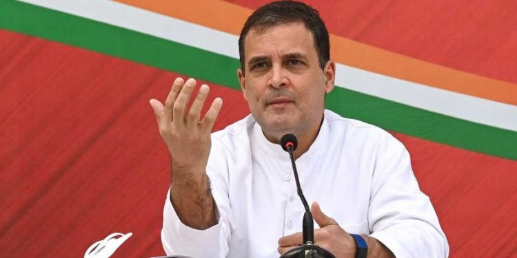 ഇടഞ്ഞുനില്‍ക്കുന്ന ജി23 നേതാക്കളുമായി രാഹുൽ‌ കൂടിക്കാഴ്ചയ്ക്ക് ;  10 പേരുമായി ചർച്ച