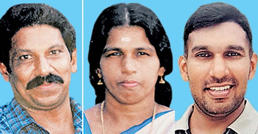 നിലവിളിച്ച് റോഡിലേക്ക് ഓടിയ അമ്മയെ ആദ്യം വെട്ടിവീഴ്ത്തി ; പിന്നെ അച്ഛനെ, കഴുത്തറ്റു