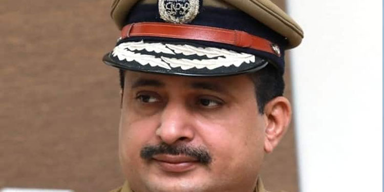 ഐജി ലക്ഷ്മണയുടെ സസ്പെൻഷൻ മൂന്ന് മാസം കൂടി നീട്ടി