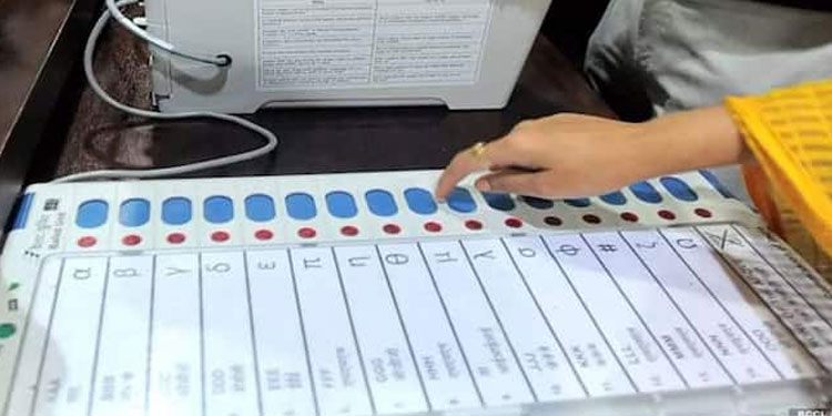 തൃക്കാക്കര ഉപതിരഞ്ഞെടുപ്പ് : വോട്ടിംഗ് ദിനത്തിൽ സ്വകാര്യ സ്ഥാപനങ്ങളിലെ ജീവനക്കാർക്ക് അവധി