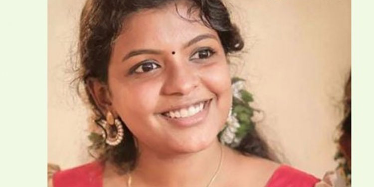 പോണ്ടിച്ചേരിയിൽ വാഹനാപകടം: രാമനാട്ടുകര സ്വദേശിനിയായ വിദ്യാർത്ഥി മരിച്ചു