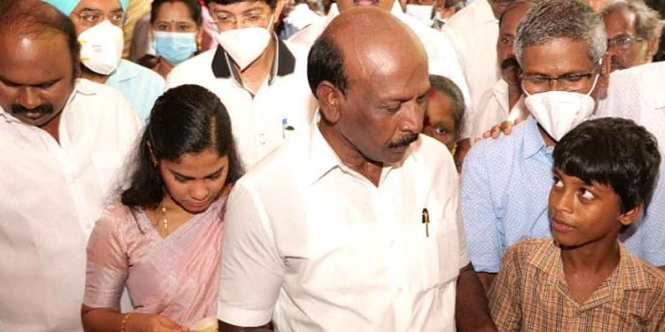 ഷവർമ നമ്മുടെ ഭക്ഷണമല്ല, ദയവായി‌ കഴിക്കരുത്; അഭ്യർഥനയുമായി തമിഴ്നാട് മന്ത്രി