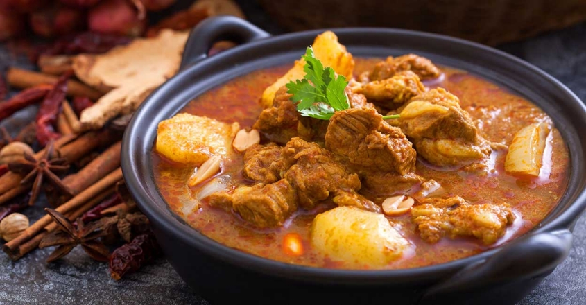 ഉച്ചഭക്ഷണത്തിനു ബീഫ് കൊണ്ടുവന്നു; അസം സർക്കാർ സ്കൂളിലെ പ്രധാനാധ്യാപിക അറസ്റ്റിൽ