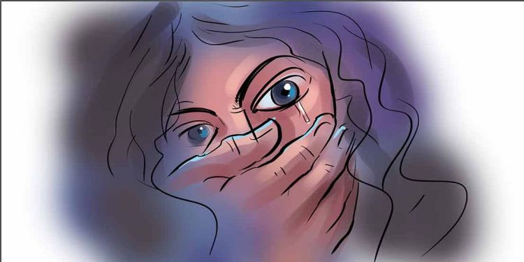 കൊച്ചിയിൽ വിദ്യാർഥിനിയെ ഫ്ലാറ്റിൽ അതിക്രമിച്ചു കയറി പീഡിപ്പിച്ചു; ജൂനിയർ അറസ്റ്റിൽ