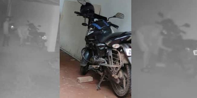 ബൈക്കിലെ പെട്രോള്‍ ഊറ്റിയെടുത്ത് കള്ളന്മാര്‍, വലഞ്ഞ് നാട്ടുകാര്‍; സിസിടിവി കേന്ദ്രീകരിച്ച് അന്വേഷണം