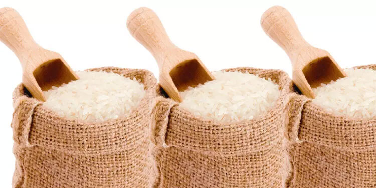 കുതിച്ച് അരിവില: മൂന്ന് മാസത്തിനിടെ അഞ്ച് മുതൽ 10 രൂപ വരെയാണ് കിലോക്ക് വർധിച്ചത്