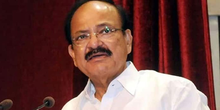 അധഃസ്ഥിതരിലേക്ക് വിദ്യാഭ്യാസം എത്തിക്കാനുള്ള ദേശീയ ശ്രമത്തിൽ പങ്കുചേരാൻ വിദ്യാർത്ഥികളോട് ഉപരാഷ്ട്രപതി