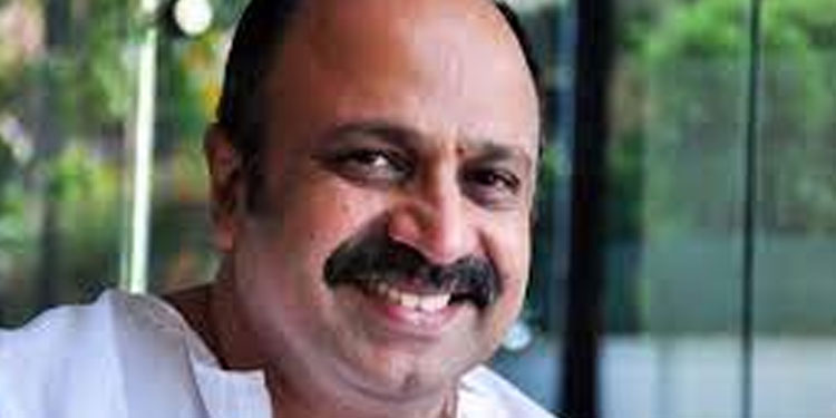 അതിജീവിത തിരഞ്ഞെടുപ്പിൽ മത്സരിക്കുന്നുണ്ടോ? ചോദ്യവുമായി സിദ്ദിഖ്