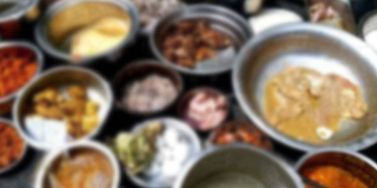 പരിശോധന തുടരുന്നു ; കോഴിക്കോട്ട് 5 ഹോട്ടലുകൾക്ക് നോട്ടീസ്