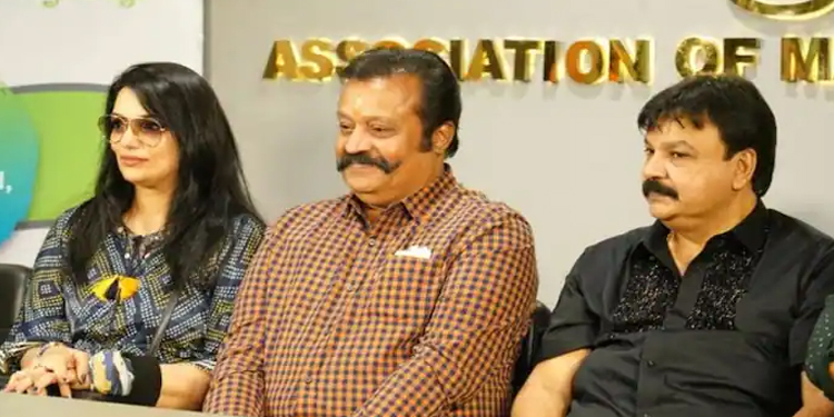 വര്‍ഷങ്ങള്‍ക്കു ശേഷം സുരേഷ് ഗോപി അമ്മ വേദിയില്‍; സ്വീകരിച്ച് താരങ്ങള്‍