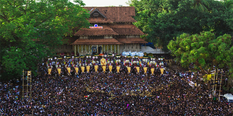 ഇന്ന് പൂരങ്ങളുടെ പൂരമായ തൃശൂർ പൂരം