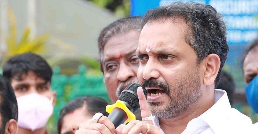 നിയമസഭയിൽ മാധ്യമങ്ങളെ വിലക്കിയത് മടിയിൽ കനമുള്ളതു കൊണ്ട്: സുരേന്ദ്രൻ