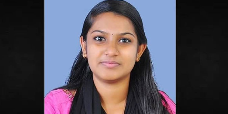 പ്ലസ് ടു പരീക്ഷയിൽ പരാജയപ്പെട്ടതിൽ മനംനൊന്ത് രണ്ട് വിദ്യാര്‍ത്ഥിനികൾ ആത്മഹത്യ ചെയ്തു