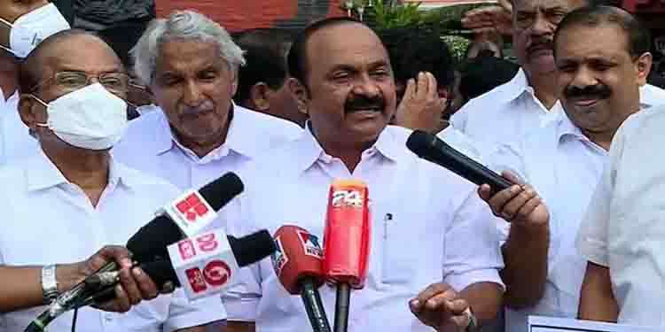 നിയമസഭയിൽ ആസൂത്രിത സംഘർഷത്തിന് ശ്രമം, മന്ത്രിമാ‍ർ വരെ മുദ്രാവാക്യം വിളിച്ചു : വി.ഡി.സതീശൻ