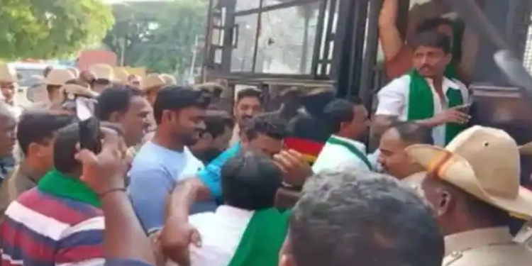 മോദിയുടെ കർണാടക സന്ദർശനം : പ്രതിഷേധിക്കാനൊരുങ്ങിയ കോൺഗ്രസ് കർഷക സംഘടന പ്രവർത്തകർ കസ്റ്റഡിയിൽ