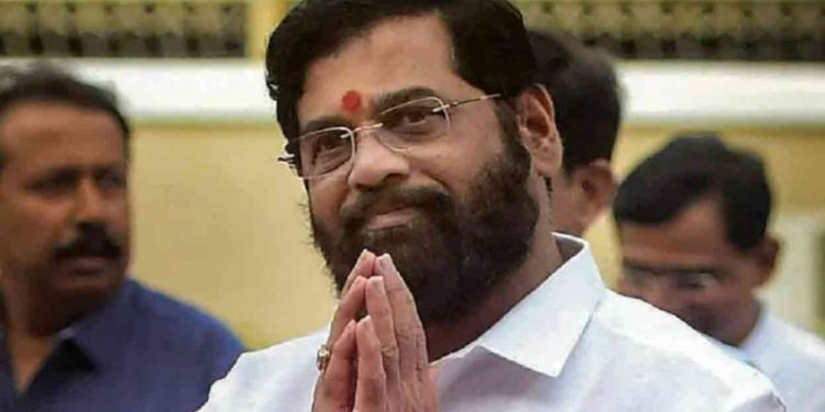 ഗവര്‍ണറുമായി കൂടിക്കാഴ്ചയ്ക്ക് സമയം തേടി ഷിൻഡെ ; പിന്തുണച്ച് 34 എംഎൽഎമാർ