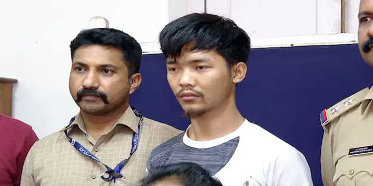 ഘട്ടങ്ങളായി 60 ലക്ഷം അയച്ചു, കൊല്ലത്തെ വീട്ടമ്മയ്ക്ക് വിലപിടിപ്പുള്ള സമ്മാനം വന്നില്ല ; പ്രതി പിടിയിൽ