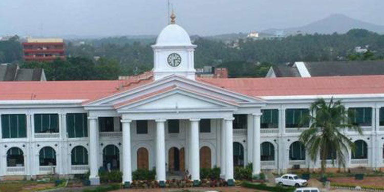 കരാര്‍ ജോലിക്ക് ലക്ഷങ്ങള്‍ ശമ്പളം നല്‍കി സര്‍ക്കാര്‍ ധൂര്‍ത്ത് ; പദ്ധതി നടത്തിപ്പ് നിരീക്ഷണത്തിന് പുതിയ തസ്തിക