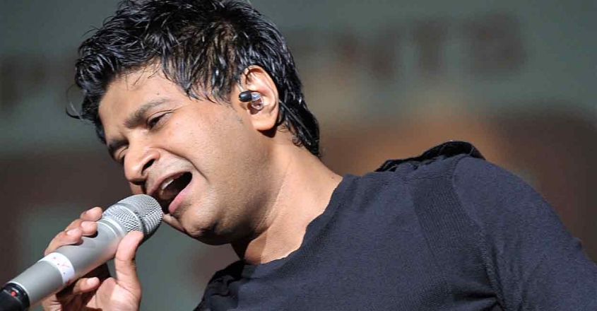 ‘സുഖമില്ലെന്ന് പറഞ്ഞിട്ടും പാടാൻ നിർബന്ധിച്ചു; കെകെയുടെ മരണം കൊലപാതകം’