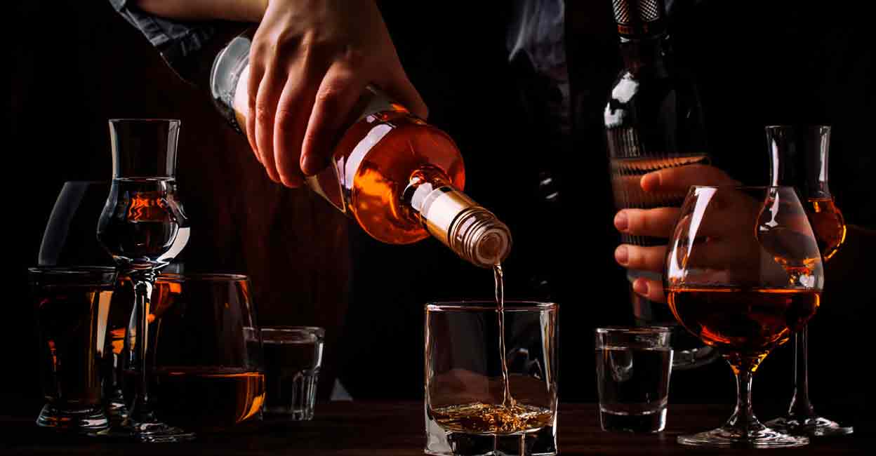 ഐടി പാർക്കിലെ മദ്യവിൽപനയ്ക്ക് പ്രത്യേക ലൈസൻസ് ; ബാർ നടത്തിപ്പുകാർക്ക് അനുമതിയില്ല