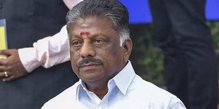 അപമാനിക്കപ്പെട്ടെന്ന് പനീര്‍സെല്‍വം; ജനറൽ കൗൺസിൽ യോഗം അലസിപ്പിരിഞ്ഞു