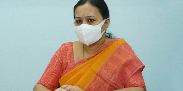 കിളികളോ വവ്വാലോ കഴിച്ചതിന്റെ ബാക്കി കഴിക്കരുത്: കുട്ടികളോട് ആരോഗ്യമന്ത്രി