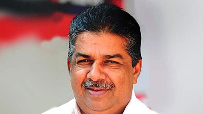 നാടകീയ നീക്കങ്ങൾ;   ‘വാവിട്ട വാക്ക്’ വിനയായി , സജി ചെറിയാന്‍ പുറത്ത്
