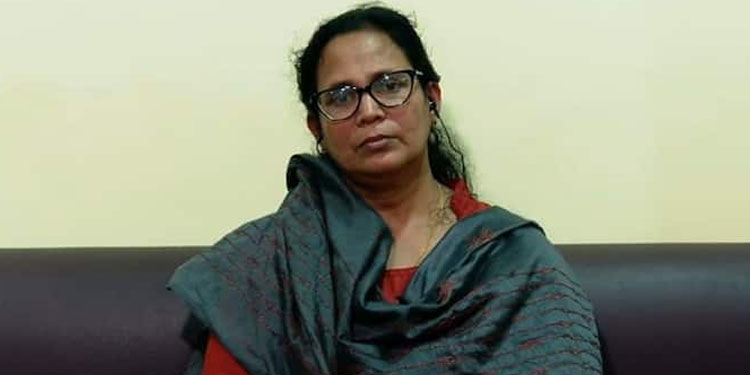 ‘ കമ്മ്യൂണിസ്റ്റ് രാഷ്ട്രീയം പഠിപ്പിക്കാന്‍ കരീം വളര്‍ന്നിട്ടില്ല ‘ , കരീമിന്‍റെ ചരിത്രം പറയിപ്പിക്കരുതെന്ന് രമ
