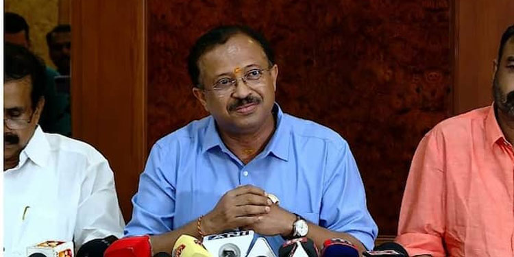 ഹിന്ദു വിരുദ്ധ നിലപാടുകൊണ്ട് കോൺഗ്രസ് എവിടെയെത്തിയെന്ന് ആലോചിക്കണം ; സതീശനോട് മുരളീധരൻ