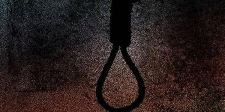 പാലക്കാട്ട് മഹിളാ മോര്‍ച്ചാ നേതാവിനെ തൂങ്ങിമരിച്ച നിലയിൽ കണ്ടെത്തി