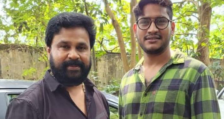 ‘അതിജീവിക്കാൻ പാട് പെടുന്നത് ദിലീപ് , നഷ്ട്ടപ്പെട്ടത് അയാൾക്കാണ്’: അഖിൽ മാരാർ