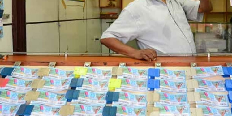 25 കോടി രൂപ ഒന്നാം സമ്മാനവുമായി ഓണം ബംപർ; ടിക്കറ്റ് വില 500 രൂപ