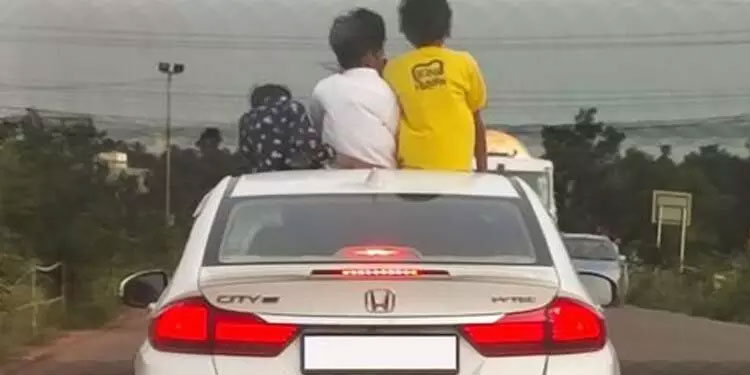 സൺറൂഫിൽ അപകടം പതിയിരിക്കുന്നു; വിപത്തിന്റെ ആകാശ കാഴ്ചകൾ തുറക്കരുതെന്ന് മുന്നറിയിപ്പ്