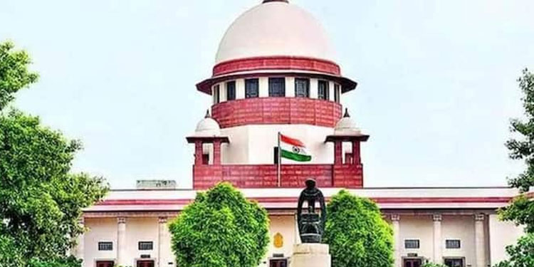‘ഒരു വർഷം മണ്ഡലത്തിൽ കാലുകുത്തരുത്’ എംഎൽഎക്ക് നേരെ വടിയെടുത്ത് സുപ്രീം കോടതി