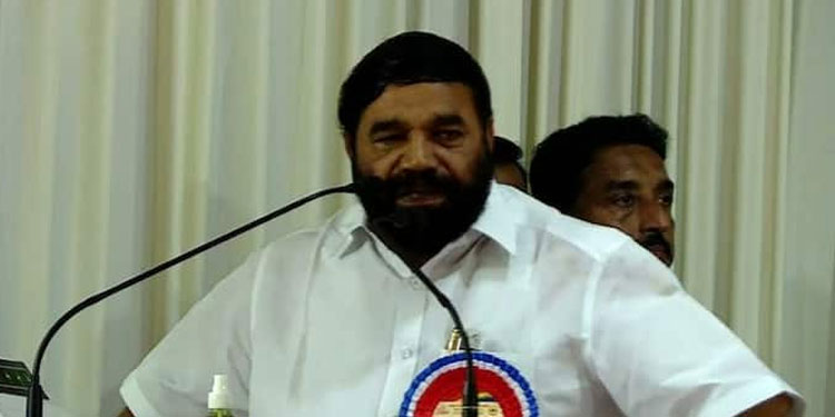 സഹകരണ മേഖലയിൽ റിസ്ക് ഫണ്ട് കൂട്ടുമെന്ന് മന്ത്രി വി.എൻ.വാസവൻ; കരുവന്നൂർ തട്ടിപ്പിൽ ആരെയും സംരക്ഷിക്കില്ല