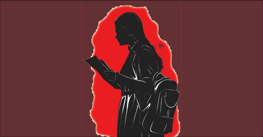 ‘കൊല്ലത്ത് നീറ്റ് പരീക്ഷയ്ക്കെത്തിയ വിദ്യാര്‍ഥിനിയുടെ അടിവസ്ത്രം അഴിപ്പിച്ചു’; പരാതി