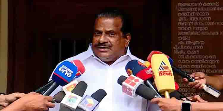 ട്രോളിന് പിന്നിൽ മാനസിക രോഗികൾ, വിലക്കല്ല പുരസ്കാരമാണ് തരേണ്ടത് : കോൺഗ്രസുകാർക്ക് നിലവാരമില്ലെന്നും ഇപി
