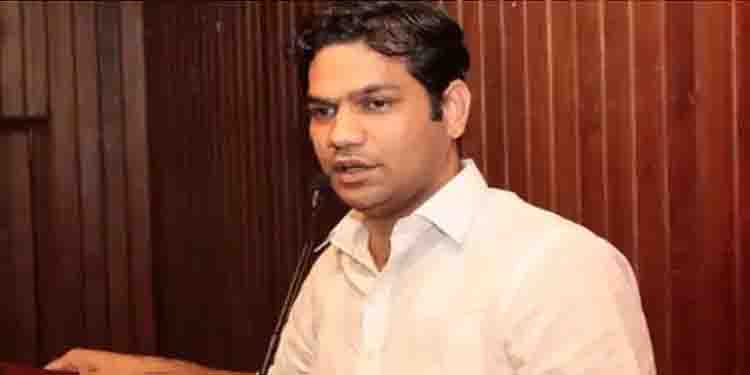 ശബരിനാഥിന്‍റെ അറസ്റ്റ് മുഖ്യമന്ത്രിയും ഇ പി ജയരാജനും ചേര്‍ന്നുള്ള ഗൂഢാലോചനയെന്ന് ഹൈബി ; എ എ റഹീമിനും മറുപടി