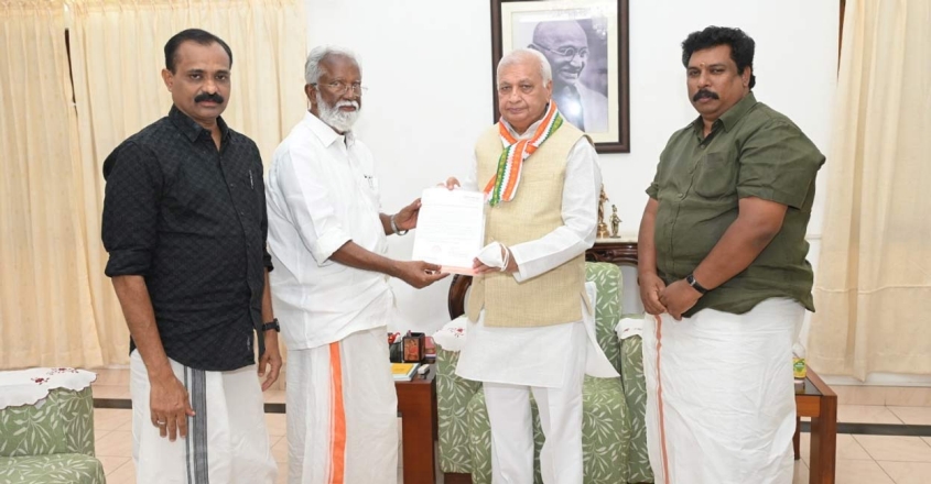 മന്ത്രി സജി ചെറിയാനെതിരെ നടപടി വേണം: രാഷ്ട്രപതിക്കും ഗവർണർക്കും പരാതി