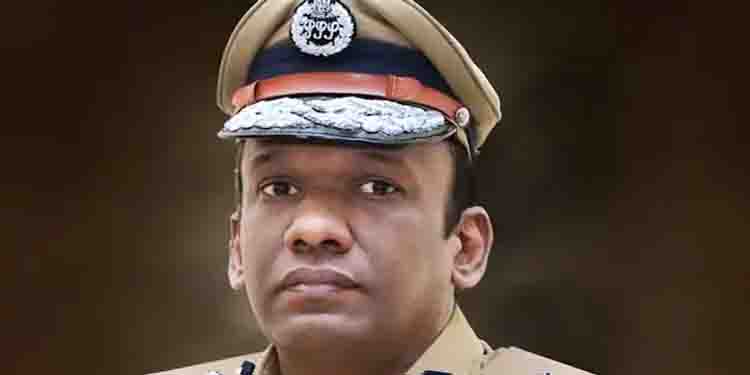 അഴിമതിക്കാരെ പിടികൂടാൻ ട്രാപ്പ് കേസുകൾ കൂട്ടും ; വിജിലൻസ് ഡയറക്ടറായി മനോജ് എബ്രഹാം ചുമതലയേറ്റു