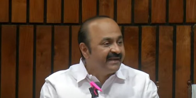 ശബരീനാഥനെ ജയിലിൽ അടയ്ക്കാനുള്ള ഗൂഢാലോചന തകർന്നു, കനത്ത തിരിച്ചടി: സതീശൻ