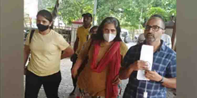 ടീസ്റ്റ സെറ്റൽവാദിന്‍റെ ജാമ്യാപേക്ഷ ഇന്ന് സുപ്രീംകോടതിൽ, ഗുജറാത്ത് സർക്കാരിന്‍റെ നിലപാട് കോടതി പരിശോധിക്കും