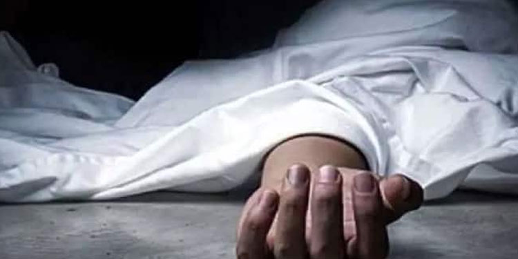 മരുമകളെ കൊലപ്പെടുത്തി, വെട്ടിമാറ്റിയ തലയുമായി പൊലീസ് സ്റ്റേഷനിലേക്ക് നടന്ന് അമ്മായിഅമ്മ