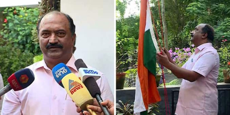 ഹർ ഘർ തിരംഗ ; പങ്കുചേര്‍ന്ന് ധനമന്ത്രി ; സ്വാതന്ത്ര്യം സംരക്ഷിക്കാൻ കഴിയുന്നുണ്ടോ എന്നതും പ്രധാനമെന്ന് മന്ത്രി